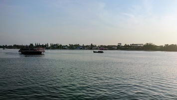 cambodge boat 5236